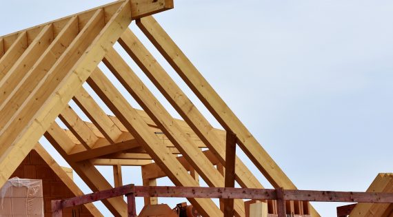 Изграждане на дървени конструкции